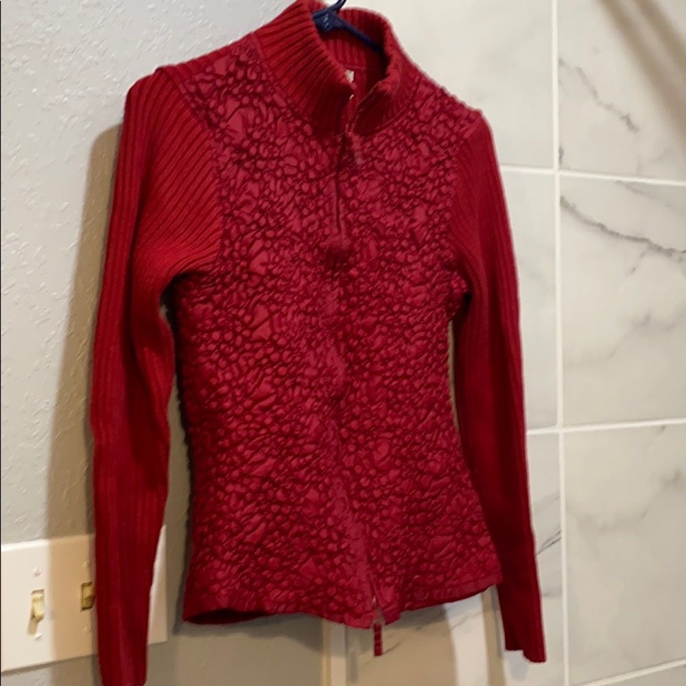 San Simeon quilted zip up sweater.